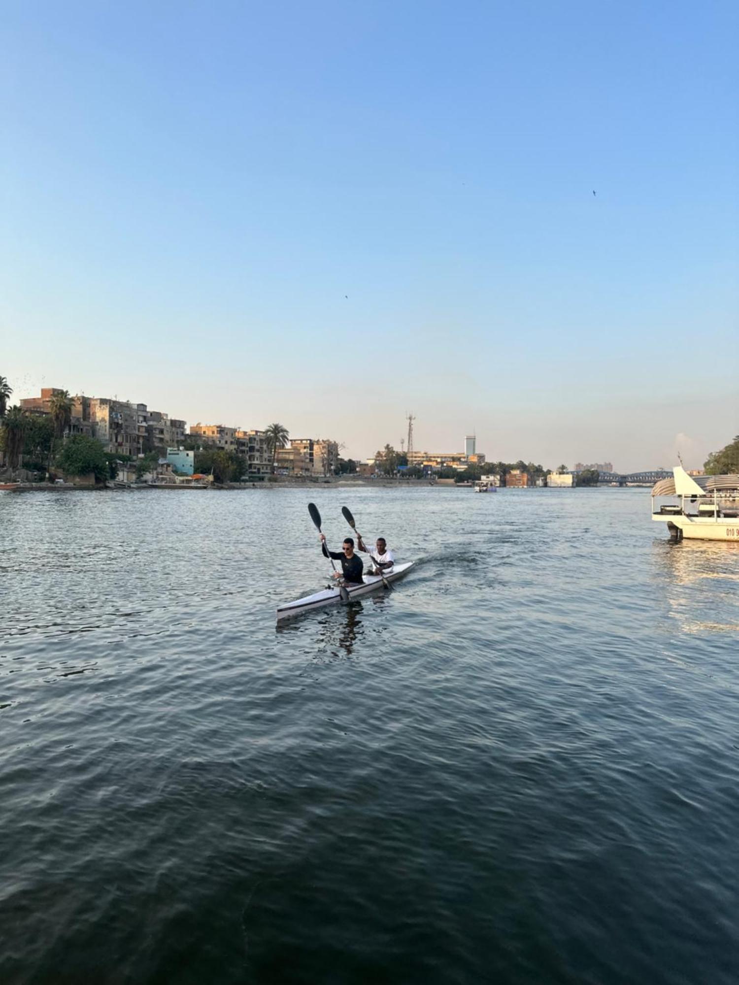 Modern 1-Bedroom Apartment In Zamalek Visits Allowed Kairo Eksteriør billede