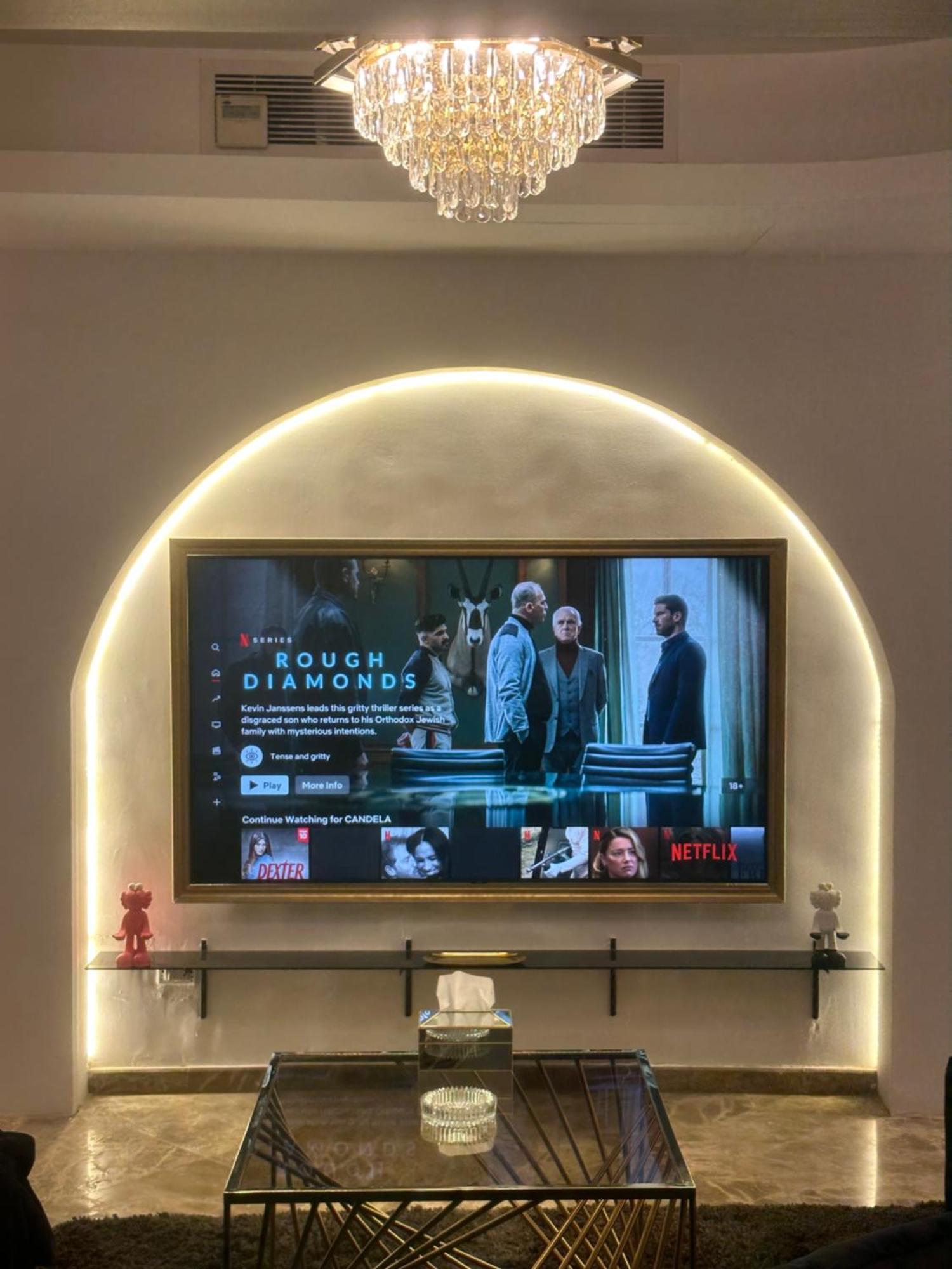 Modern 1-Bedroom Apartment In Zamalek Visits Allowed Kairo Eksteriør billede